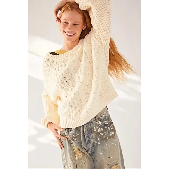 Free People Dream Cable Knit Crewneck Sweater NWT - Picture 2 of 8